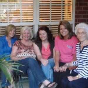 Meet your Posher, Anita